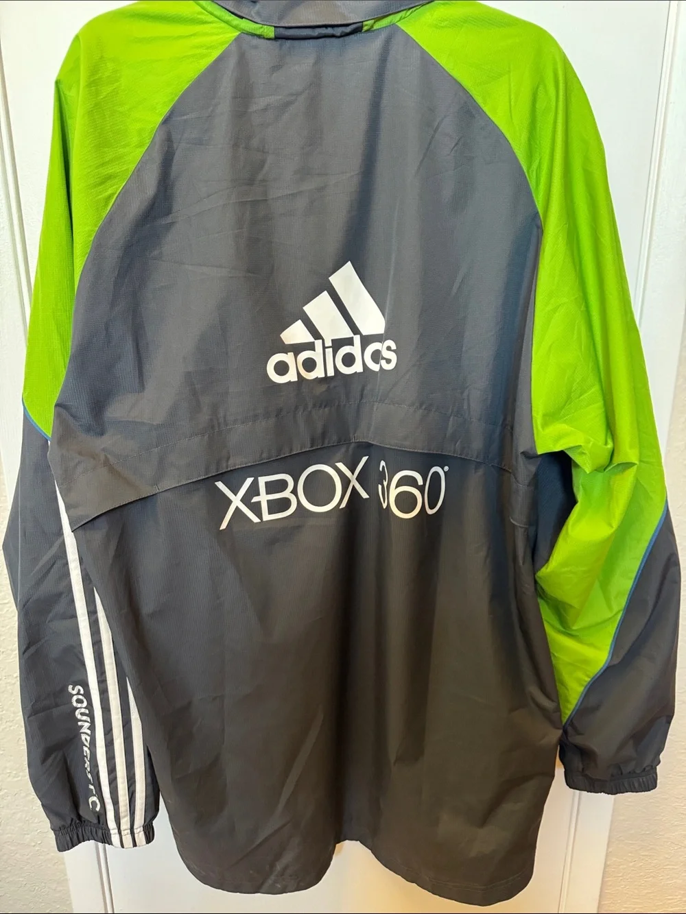adidas Men’s Gray and Green 2010 Seattle Sounders Windbreaker Jacket